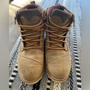 Men’s Toms Boots